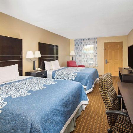 Days Inn By Wyndham Thomaston Eksteriør billede