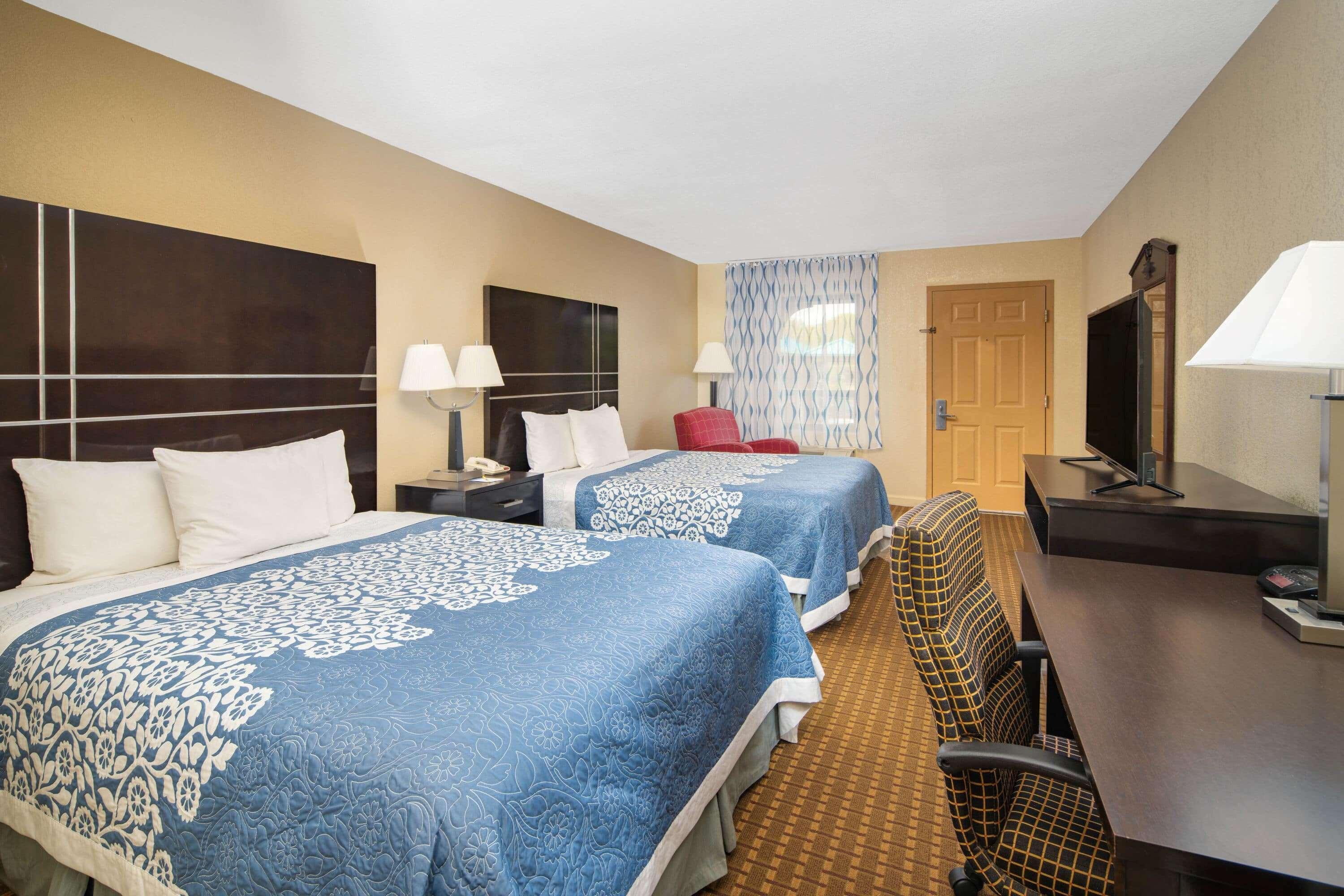Days Inn By Wyndham Thomaston Eksteriør billede