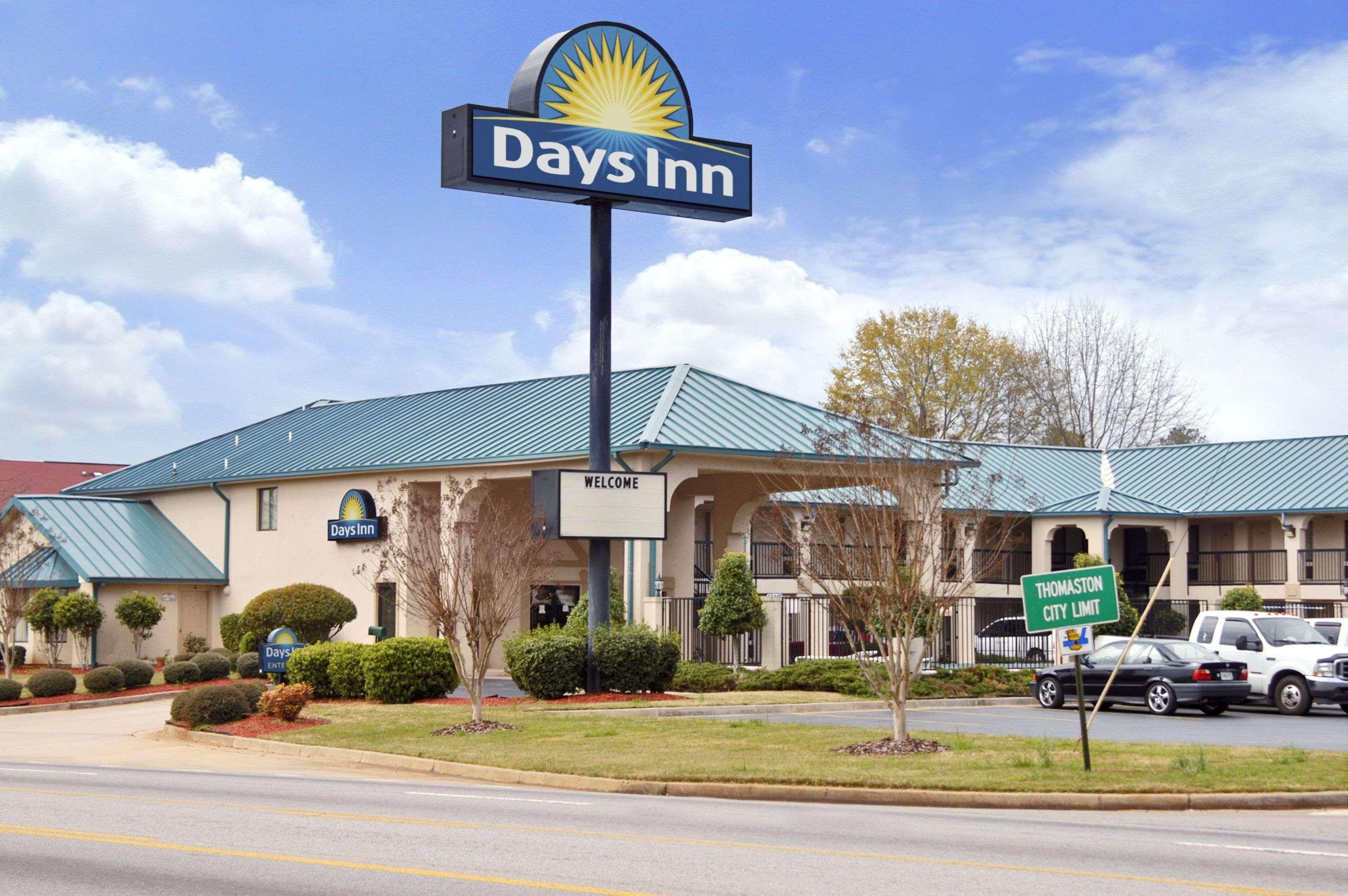 Days Inn By Wyndham Thomaston Eksteriør billede